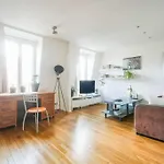 Charming Apartment In The 20Th